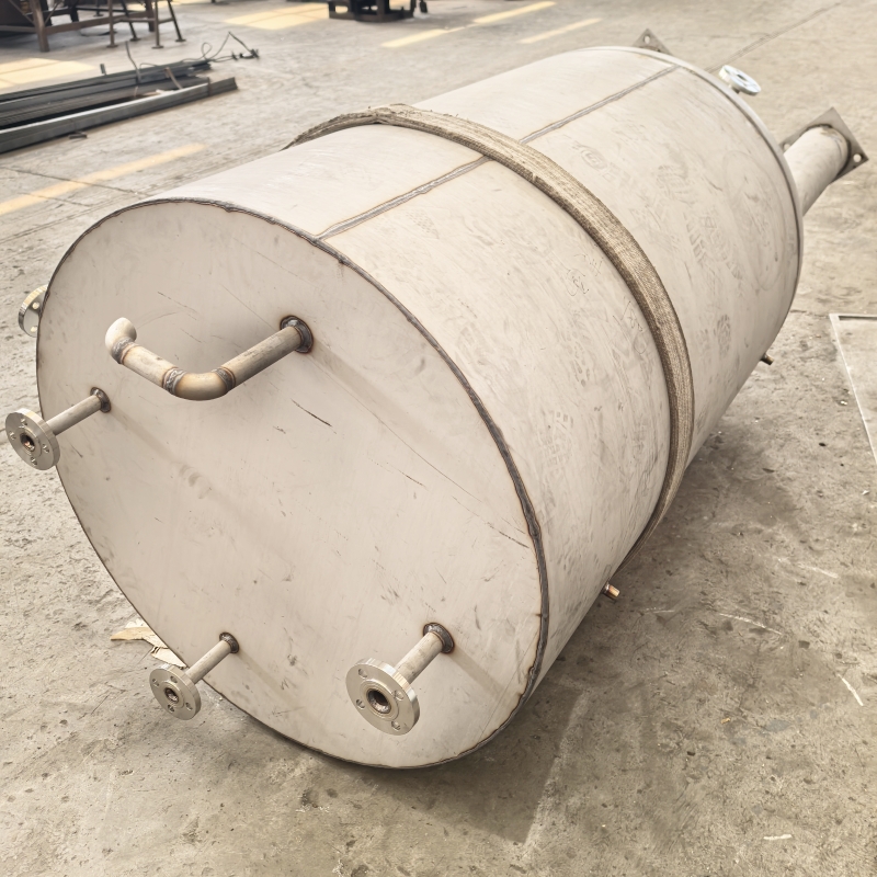 1766739336435245.jpg 儲罐3.jpg